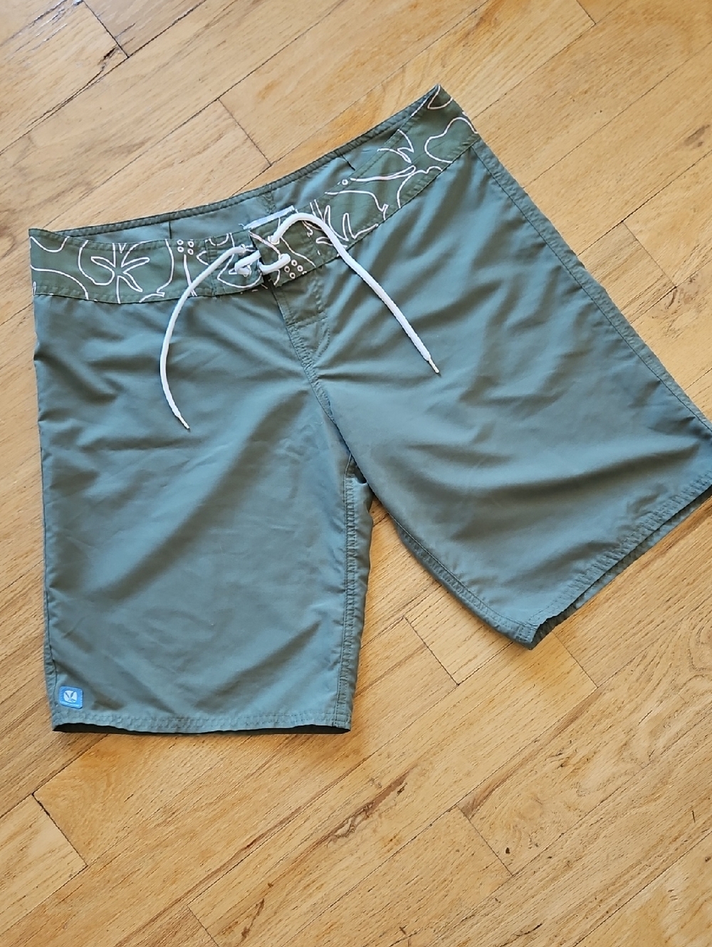 Carve Designs Women's Olive Green Boardshorts with White Drawstring